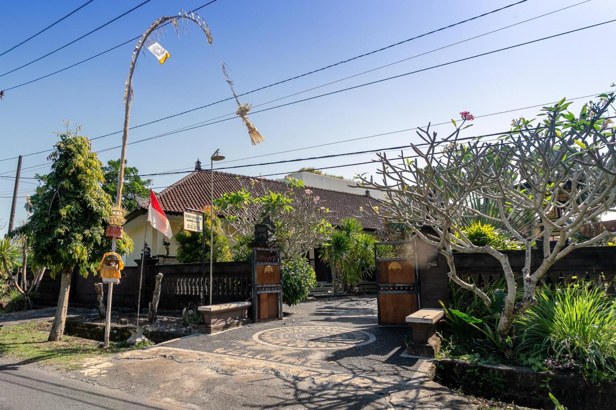 Jero Harum Homestay Krambitan 外观 照片
